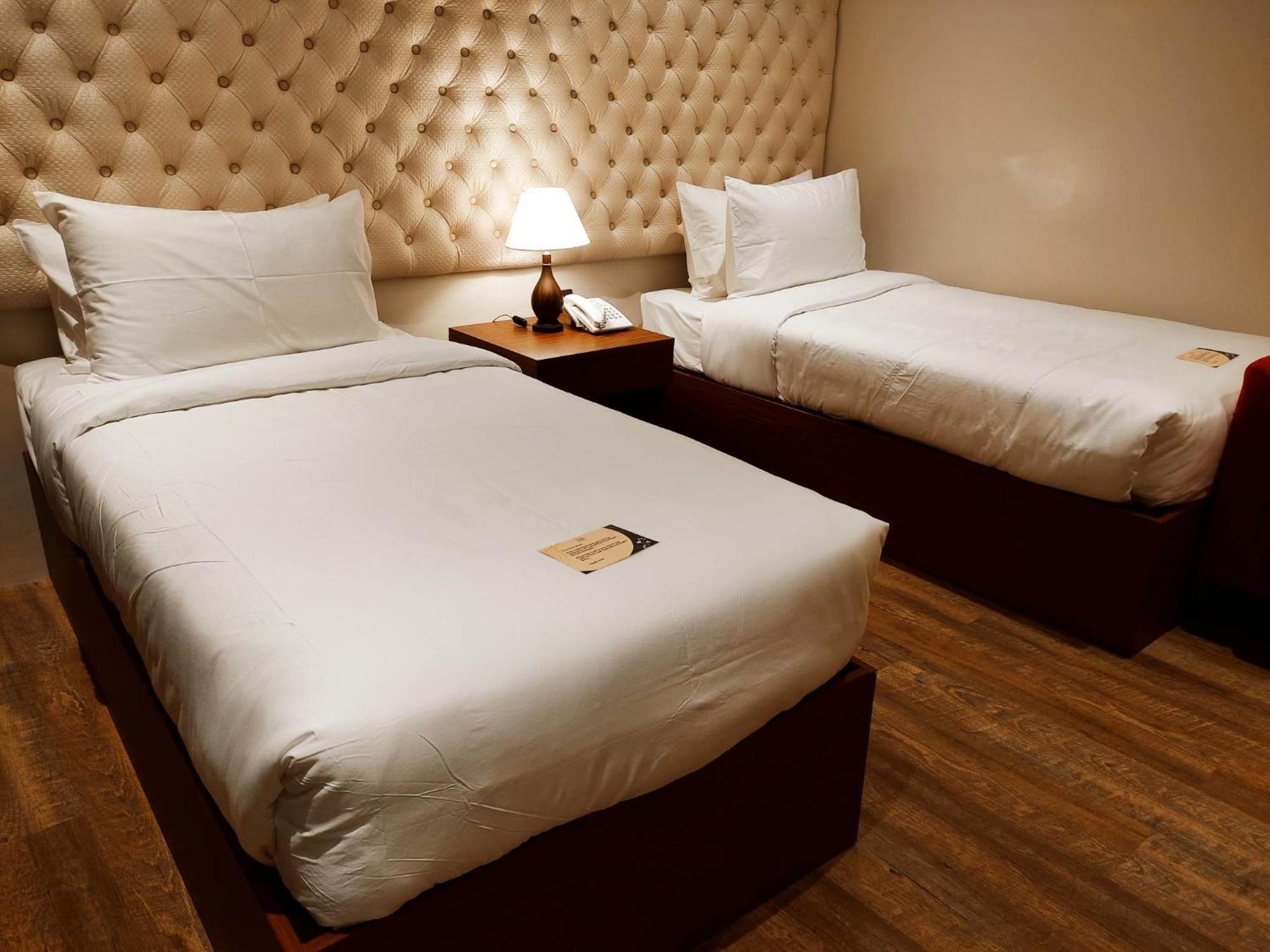Villa Isabel Hotel Sorsogon Экстерьер фото