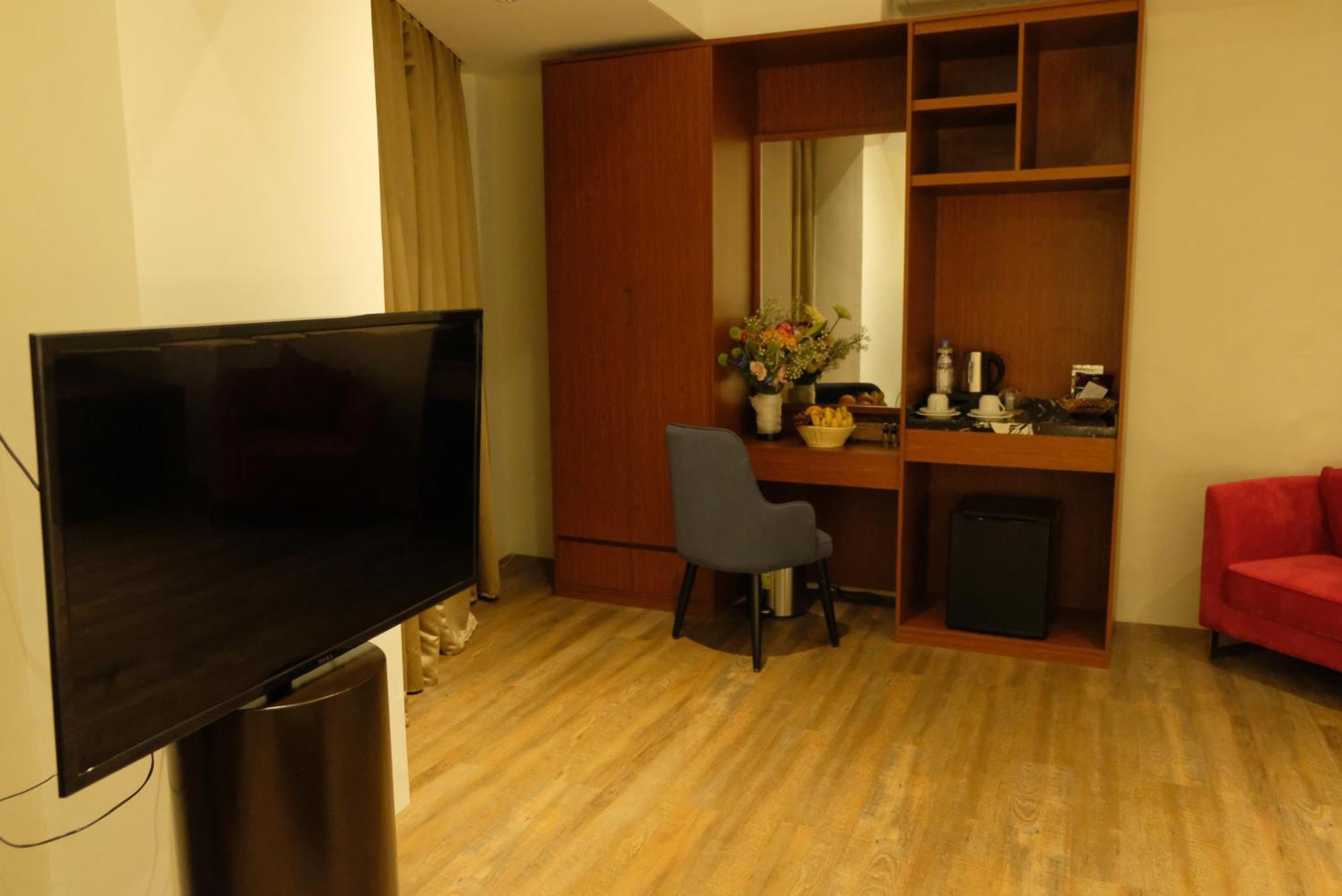 Villa Isabel Hotel Sorsogon Экстерьер фото