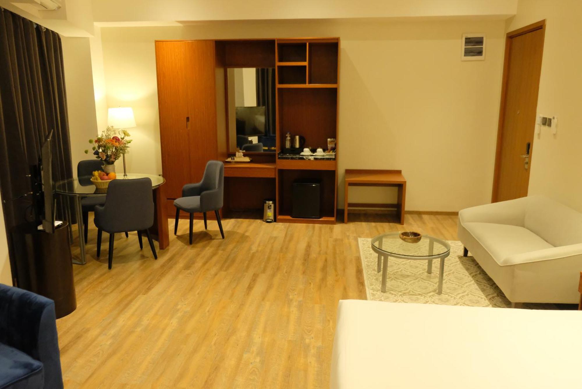 Villa Isabel Hotel Sorsogon Экстерьер фото